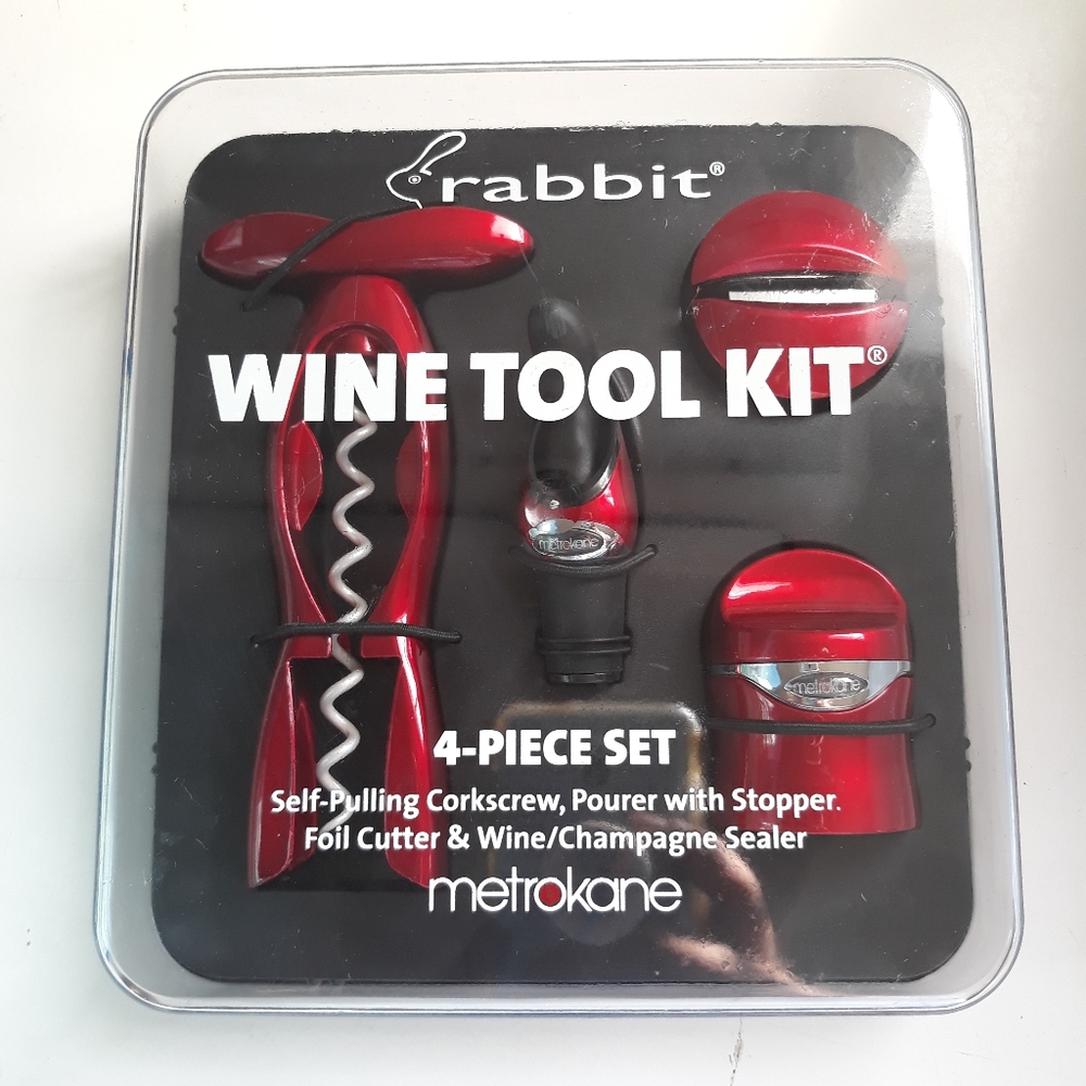 Rabbit 4-Piece Wine Tool Kit